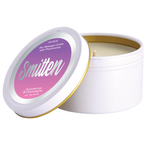 SOY MASSAGE CANDLE SMITTEN STRAWBERRIES & CHAMPAGNE 4 FL OZ